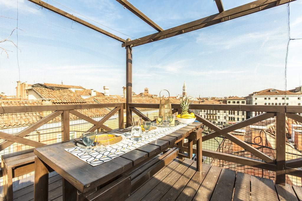 Grand Canal Design Apartment Venice Exterior photo